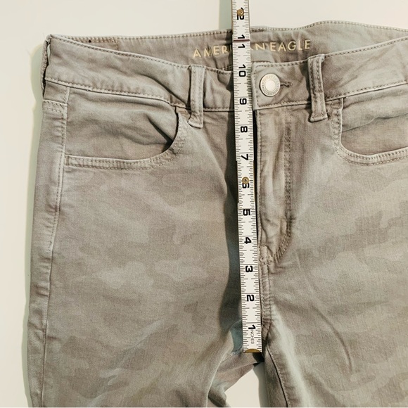 American Eagle Outfitters Jeans Hi Rise Jegging Next Level Stretch Camo Size 12 - Picture 7 of 15